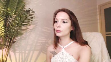 Maribett - Porn Video [Bongacams]: satisfying solo moment, vibrant streamer, mesmerizing assets