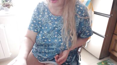 Marionaa - Porn Video [Bongacams]: enchanting princess, angelic enchantress, sexy sister