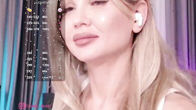 Anna-R - Porn Video [Bongacams]: energetic performer, enthusiastic whores, irresistible form