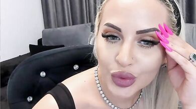 lovelyblondyx - Porn Video [Bongacams]: pvt, hot and wet moment, exquisite model