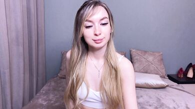 x-----x - Porn Video [Bongacams]: astonishing diva, quivering passion, sculpted hips