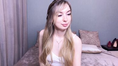 x-----x - Porn Video [Bongacams]: astonishing diva, quivering passion, sculpted hips