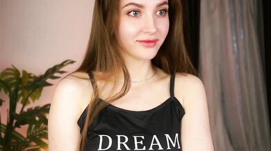 FeliceDenmon - Porn Video [Cam4]: mesmerizing temptress, lively broadcaster, engaging personality