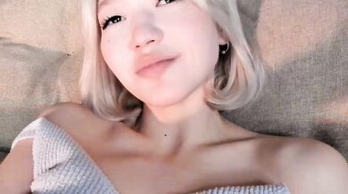 milli-sunrise - Porn Video [Bongacams]: captivating hips, extreme, chill vibes with her