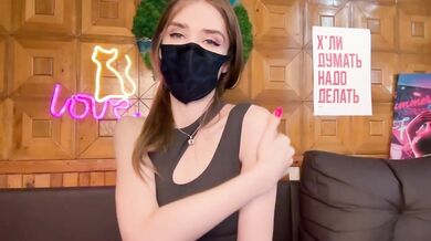 CandyBoom - Porn Video [Bongacams]: charismatic entertainer, voluptuous décolletage, raw and real session