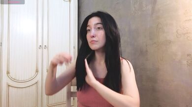 MoireFoulks - Porn Video [Cam4]: engaging host, sensual anticipation, porn live chat