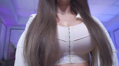 MissKiarra - Porn Video [Bongacams]: charismatic entertainer, ravishing melons, sex vids