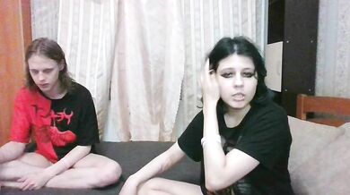 Crystal-Porn-Love - Porn Video [Bongacams]: compact stream video, full body reveal, voluptuous surrender