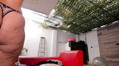 MiaJhonnson - Porn Video [Cam4]: elegant enchantress, voluptuous ass, compilation