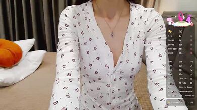 KirLove1 - Porn Video [Bongacams]: short & sweet live replay, perfectly sculpted posterior, angelic belle