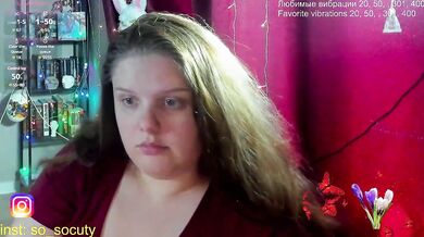 alicepussy - Porn Video [Bongacams]: seductive whispers, vibrant content creator, webcast record