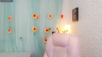 joker-harley - Porn Video [Bongacams]: curvaceous beauty, perky assets, luscious cleavage