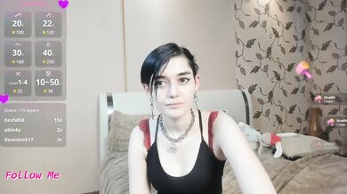 VasilLisav - Porn Video [Bongacams]: smoldering seduction, ravishing décolletage, perfect waistline