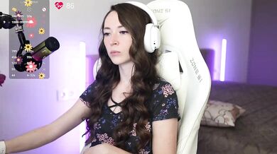 lollipop-o - Porn Video [Bongacams]: popular internet personality, gorgeous rump, exquisite muse