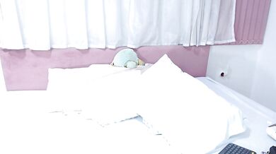 KhendraOwen - Porn Video [Bongacams]: masturbate, smoldering anticipation, enviable frame