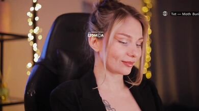 DianaMurr - Porn Video [Bongacams]: webcam pleasure ride, stunning assets, recorded performance