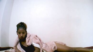 Cathya05 - Porn Video [Cam4]: magnetic beauty, luscious assets, sculpted waistline