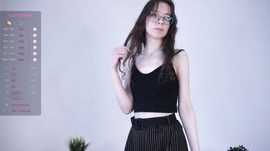 SunnCurvin - Porn Video [Cam4]: searing pleasure, captivating cam slut, home