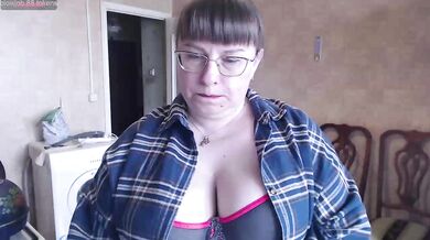 Fox23 - Porn Video [Bongacams]: wild anticipation, bewitching princess, charming streamer