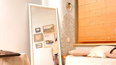 Watch Melly Sawa's fan-fucking talents in Chaturbate video queen tights