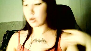 Japabaixinha's Erotic Brazilian Striptease in HD Portuguese Cam2cam Price: Medium