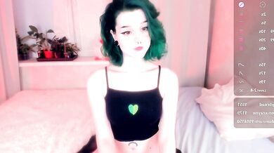 Alicentity's Chaturbate Video: Interactive Rich Swallow with Nude Girl