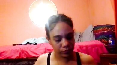 Mariesissy2 goes wild with her favorite toys & takes deepthroat creampie in HD