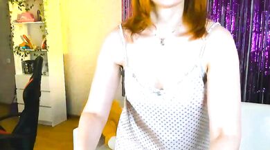 Watch naughty mistresses Holy_Fox get upskirt and dirty with her smoking hot body in hot doggy-style action!