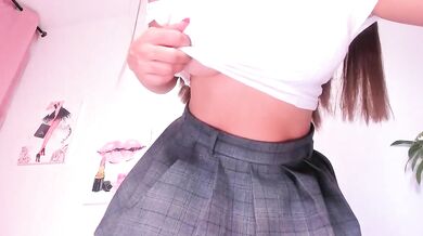 Petite Reina_ has a wild time with a dildo & a vibrator in her tight ass