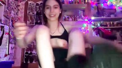 Watch Julesluv's Private Session with BignPar Ips - Uncensored!