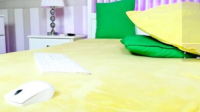 KenzieAne cosplay milf jerks off with a dildo and white foot fetish instructions