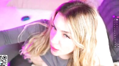 Watch LiliBanger's wild striptease in heels, anal, and deepthroat action in this hot roleplay video