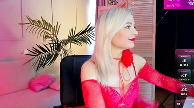 Watch as Gloria_Lovely's tight pussy gets fingered in a cheap webcam show with white oil and small tits
