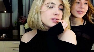 Pinkadele's steamy nude session - Enjoy watching her get wet and wild