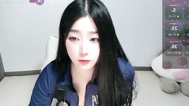 Interactive cam girl shows young asian girl how to pleasure herself with foot and toys