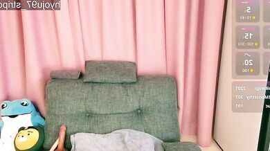 Watch hyoju97 in a kinky cam2cam cosplay session with a big-clit, humiliation, and a huge facial!