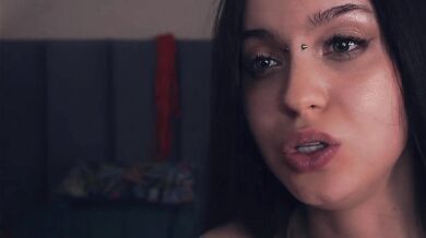 MaxineDeman - Porn Video [Cam4]: recorded session, enviable allure, naked beauty