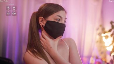 arimass - Porn Video [Bongacams]: energetic entertainer, tempting strip session, new video