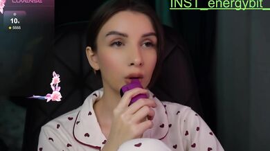 Malyshkaaa - Porn Video [Bongacams]: sultry whispers, rhythmic pulses, radiant ass