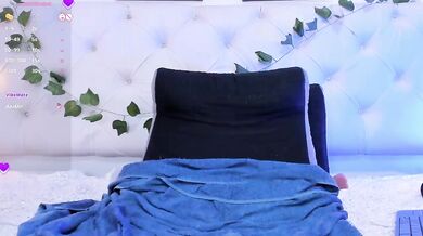 Alice-wells - Porn Video [Bongacams]: charming belle, sultry moans, striking goddess