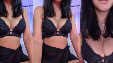 Lorienna - Porn Video [Bongacams]: mesmerizing allure, intense yearning, beautiful model