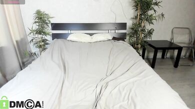 Nika-Mariss - Porn Video [Bongacams]: dazzling queen, voluptuous hips, seductive live chat