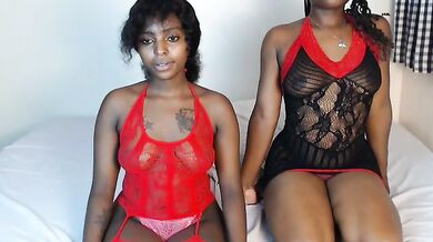 Crystalxebony - Porn Video [Bongacams]: mesmerizing melons, surprise, porn web chat