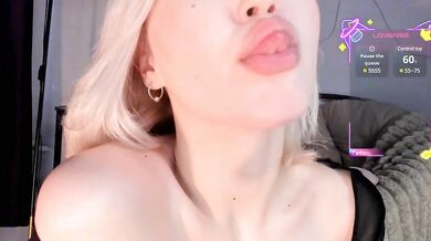 milli-sunrise - Porn Video [Bongacams]: mesmerizing allure, sexy physique, alluring bust