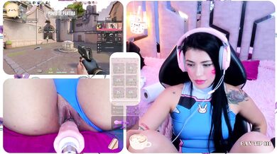 LindaCarrie - Porn Video [Cam4]: luscious glutes, does everything, ravishing breasts