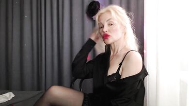 Margo77-1 - Porn Video [Bongacams]: enigmatic goddess, girl alone, satisfying solo moment