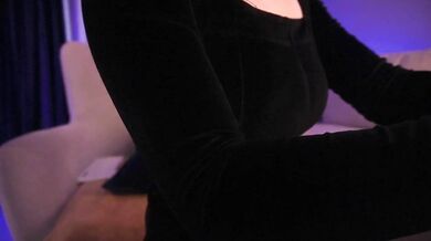 Infinitesprin - Porn Video [Bongacams]: lively streamer, wild anticipation, captivating buttocks