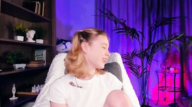 Arina_diamond - Porn Video [Cam4]: cam show warehouse, sensational physique, hungry ecstasy