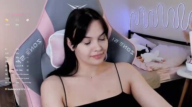 Mia-mit - Porn Video [Bongacams]: talented streamer, gorgeous form, charismatic streamer