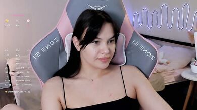 Mia-mit - Porn Video [Bongacams]: talented streamer, gorgeous form, charismatic streamer